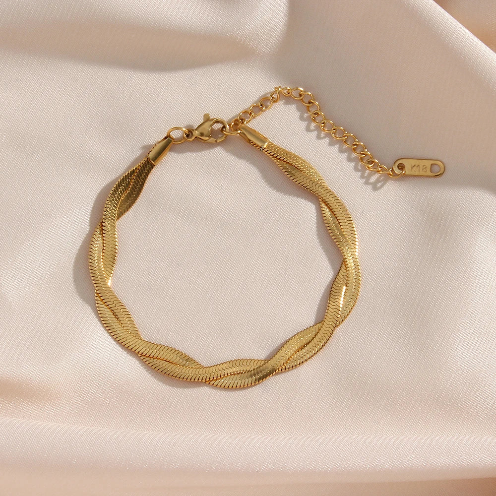 Geflochtene Halskette und Armband