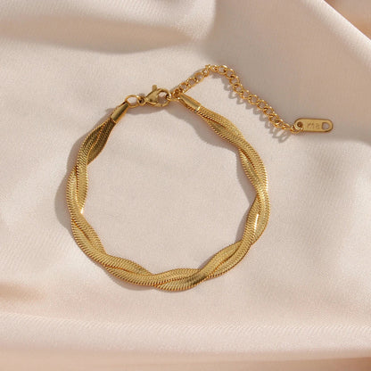 Geflochtene Halskette und Armband