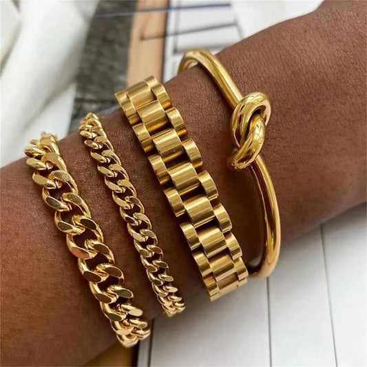 Vintage Armreif mit Goldbeschichtung