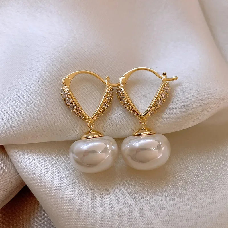 Brincos de Pérolas com Zircão - Elegância Francesa