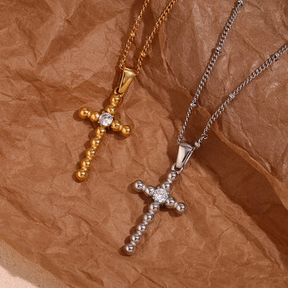 Kreuz Halskette mit Zirkonia