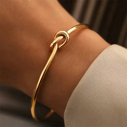 Vintage Armreif mit Goldbeschichtung