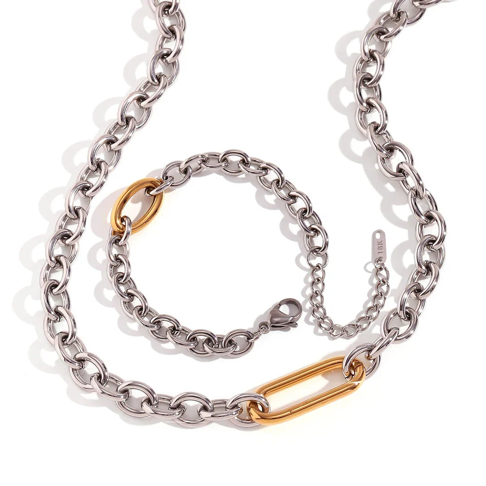 Silbernes Juwelen-Set