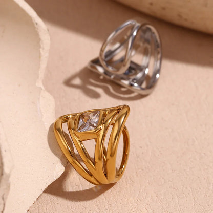 Offener Zirkonia-Ring