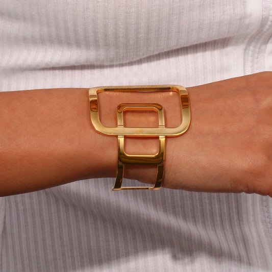 Goldenes geometrisches Armband