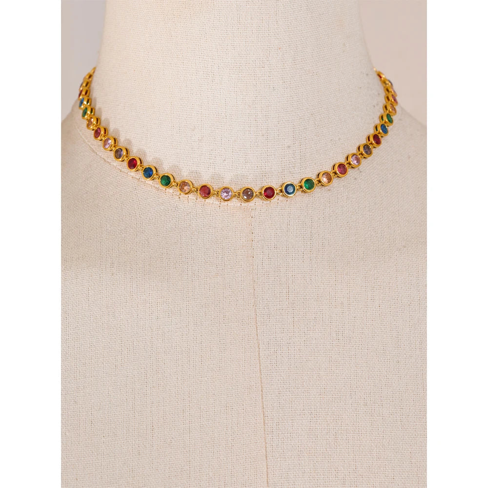 Halskette und Armband Luxo