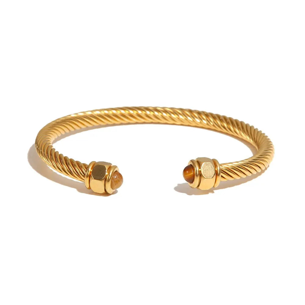 Gedrehtes Faden-Armband