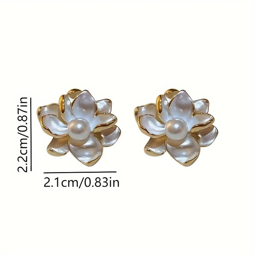 Brincos Elegantes com Flor e Pérola - Presente Delicado