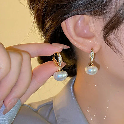 Brincos de Pérolas com Zircão - Elegância Francesa