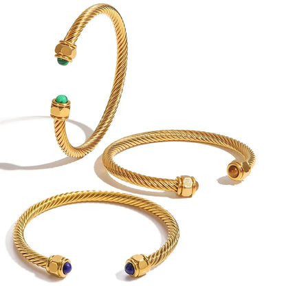Gedrehtes Faden-Armband