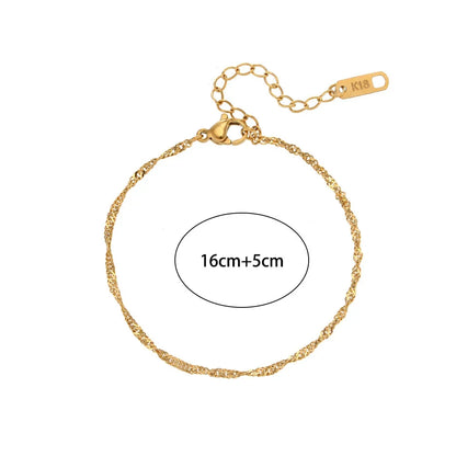 Set Eleganter Armbänder