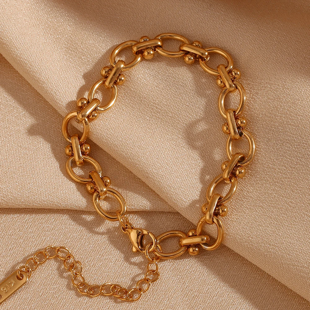 Ovales Blumen-Armband