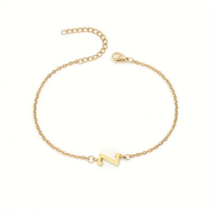 Minimalistisches Armband mit Buchstaben