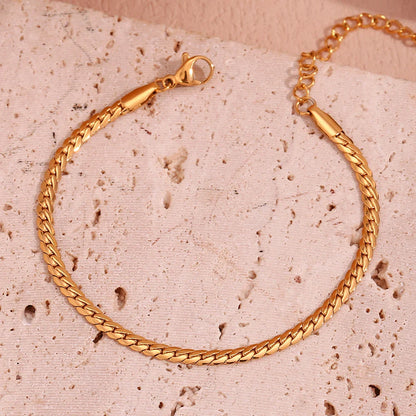 Goldenes Eleganz-Armband