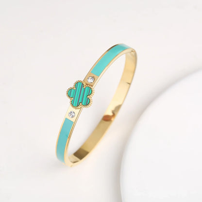Pulseira Flor de Cinco Folhas em Aço Inoxidável Dourado